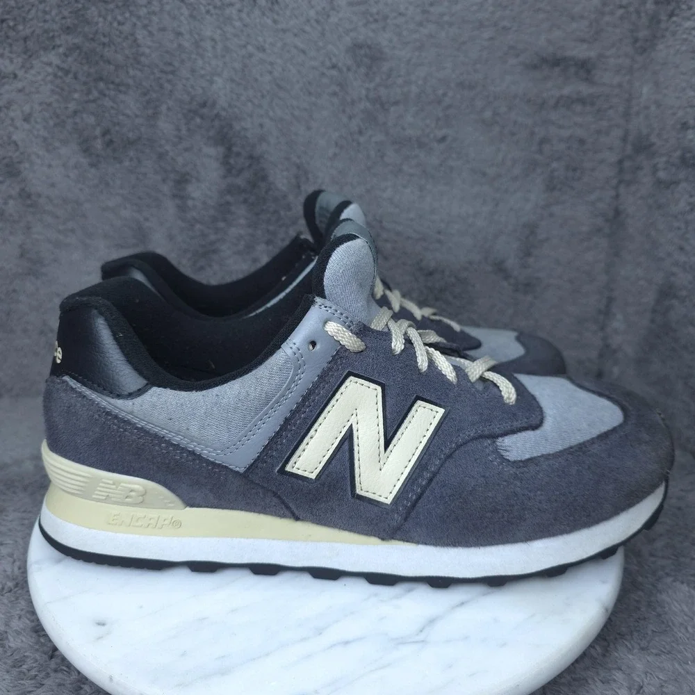 New Balance 574 Shoes Mens Size 10 Gray Suede Mesh Low Top Sneakers U574LGG